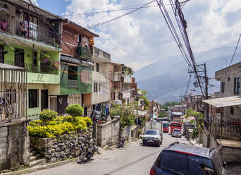El Barrio Pablo Escobar, Medellin, Departement Antioquia, Kolumbien, Südamerika - RHPLF12203