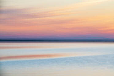 Sonnenuntergang über dem Meer - JOHF01714