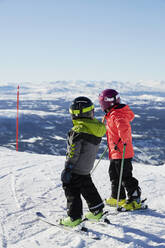 Skifahren Jungen - JOHF01905