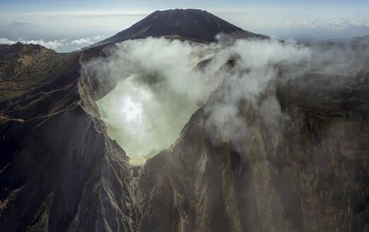 Indonesien, Java, Luftaufnahme des Vulkans Ijen - KNTF03526