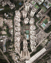 Luftaufnahme von Wohnhochhäusern in Hongkong, China. - AAEF04473