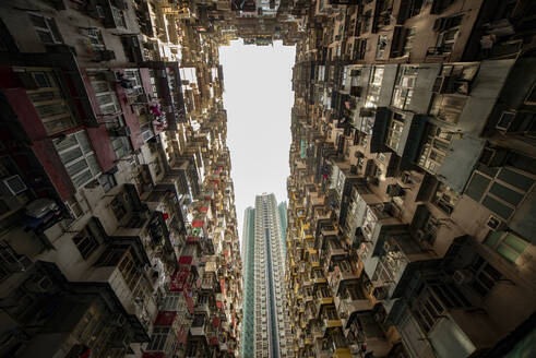 Yik Cheong-Gebäude, bekannt als Monstergebäude in Quarry Bay - CAVF63481