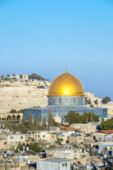 Dome of the Rock and buildings in the old city, Jerusalem - CAVF64514