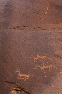 Prähistorische Felszeichnungen im Canyon de Chelly, Arizona. - CAVF64544