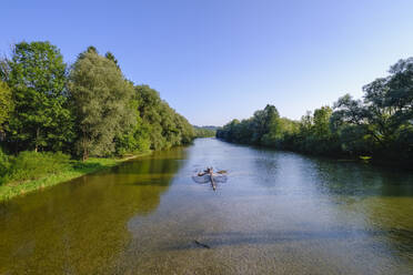 Deutschland, Bayern, Schftlarn, Blick auf die Isar - SIEF09102