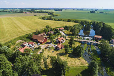 Blick auf das Dorf - JOHF02381