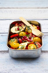 Persian tomato salad with halloumi in metal lunch box - LVF08332