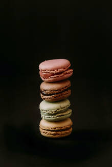 Macaroons on black background - JMHMF00006