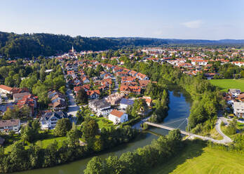 Deutschland, Bayern, Wolfratshausen, Luftaufnahme der Stadt auf dem Land - SIEF09135