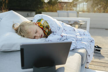 Girl sleeping on terrace - JOHF02759