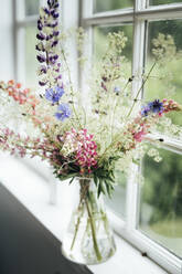 Wildblumen in Vase - JOHF02879