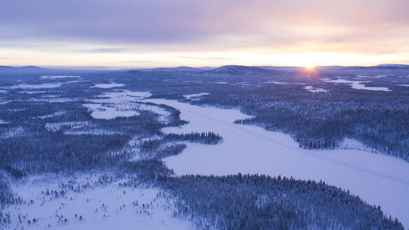 Winter landscape at sunset - JOHF03120