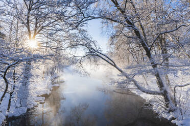 Fluss im Winter - JOHF03160