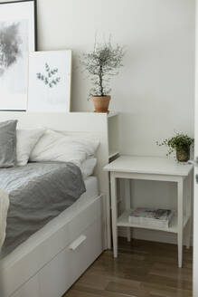 Modern bedroom - JOHF03258