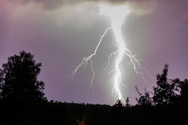 Gewitter mit Blitzschlag - JOHF03791