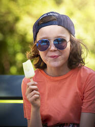 Smiling girl with ice-cream - JOHF04193