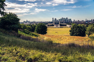 Londoner Panorama vom Aussichtspunkt Greenwich Park aus gesehen. - CAVF65203