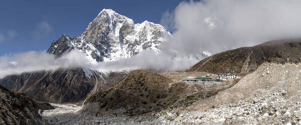 Berg Cholatse und Dhugla, , Himalaya, Solo Khumbu, Nepal - ALRF01611