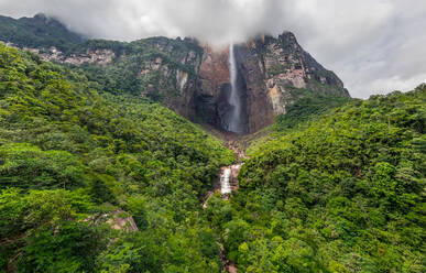 Panoramaluftaufnahme von Angel Falls, Venezuela - AAEF04685