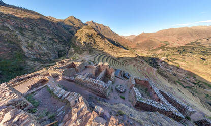 Luftaufnahme der Ruinen von Ollantaytambo, Peru - AAEF04914