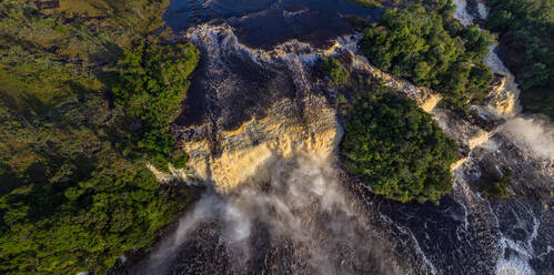 Luftaufnahme von oben des Hacha-Wasserfalls, Venezuela - AAEF05180