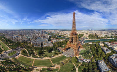 Luftaufnahme des Eiffelturms, Paris, Frankreich - AAEF05196