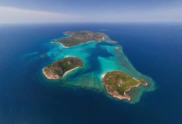 Luftaufnahme des Great Barrier Reefs, Australien - AAEF05234