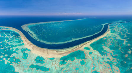 Luftaufnahme des Great Barrier Reef, Australien - AAEF05239