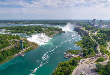 Luftaufnahme der Niagarafälle, Kanada-USA - AAEF05334