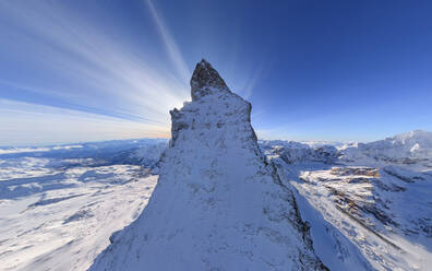 Luftaufnahme des Matterhorns, Schweiz, aus der Vogelperspektive - AAEF05483
