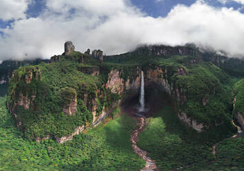 Panoramaluftaufnahme von Angel Falls, Venezuela - AAEF05529