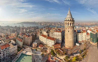 Luftaufnahme des Galata-Turms in Istanbul, Türkei - AAEF05633
