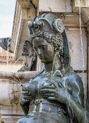 Neptunbrunnen, Detailaufnahme, Piazza del Nettuno, Bologna, Emilia-Romagna, Italien, Europa - RHPLF12348