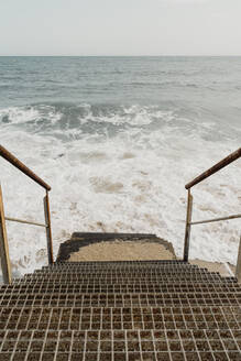 Stairs to the sea - AFVF04144