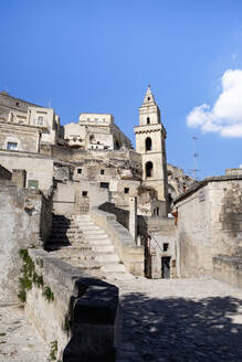 Italy, Basilicata, Matera, Alley and church San Pietro Barisano - HLF01164