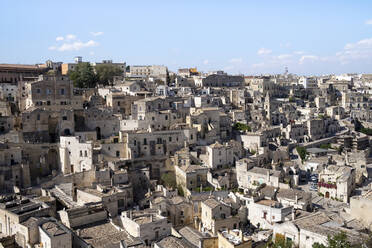 Italien, Basilikata, Matera, Blick auf die Altstadt - HLF01166