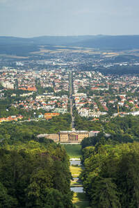 Deutschland, Hessen, Kassel, Luftaufnahme des Bergparks Wilhelmshöhe und des Schlosses - PUF01722