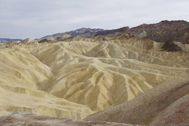 Ruhige Aussicht auf den Death Valley National Park - CAVF67205