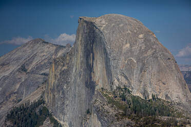 Half Dome im Yosemite-Nationalpark - CAVF67311