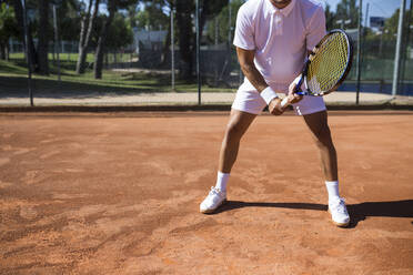 Tennisspieler während eines Tennismatches - ABZF02693