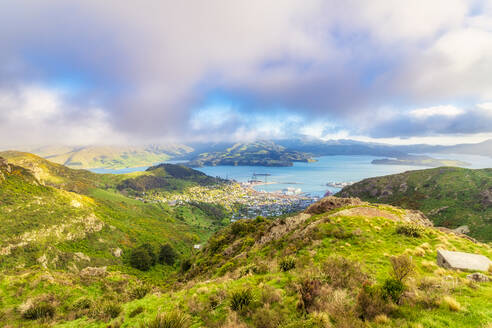 Blick über den Lyttelton Harbour, Christchurch, Canterbury, Südinsel, Neuseeland - SMAF01614