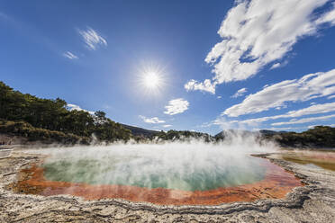 Champagne Pool, Wai-O-Tapu Thermal Wonderland, Taupo Vulkangebiet, Nordinsel, Neuseeland - FOF11159