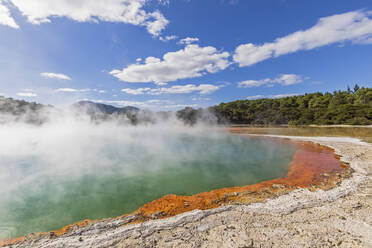 Champagne Pool, Wai-O-Tapu Thermal Wonderland, Taupo Vulkangebiet, Nordinsel, Neuseeland - FOF11160