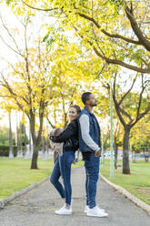 Happy parents spending a day in the park - ERRF02228