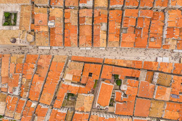 Luftaufnahme des Daches der Altstadt von Dubrovnik, Kroatien. - AAEF06003