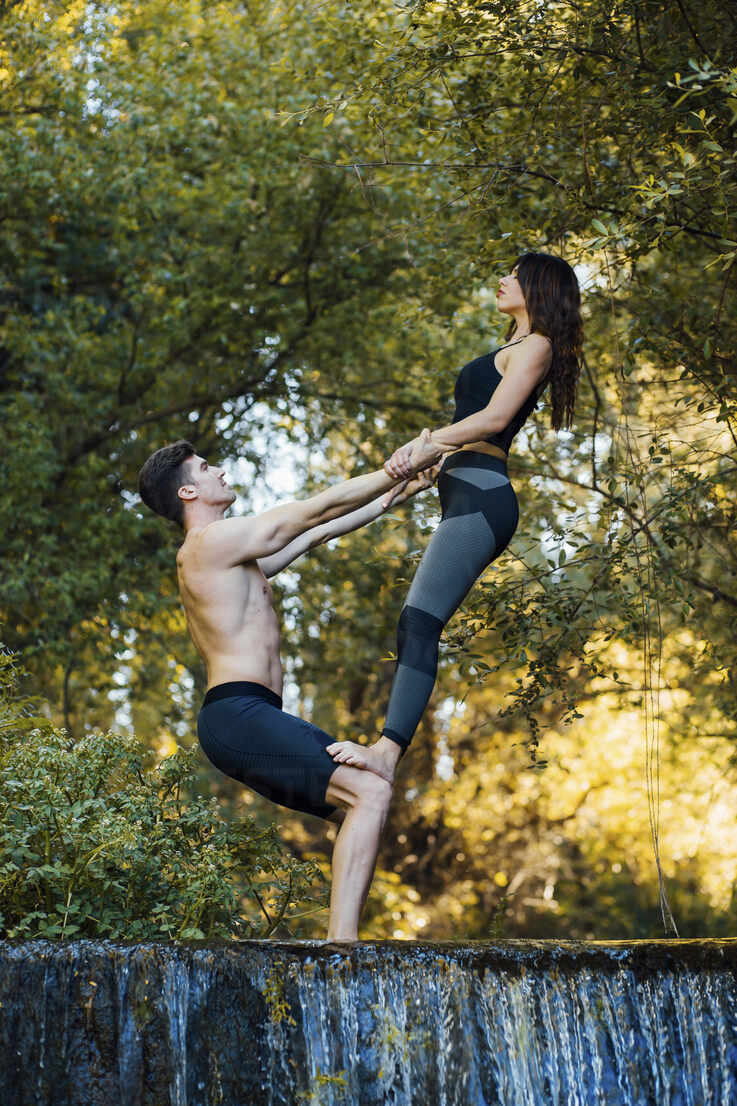 Partner Yoga - Practicing Togetherness