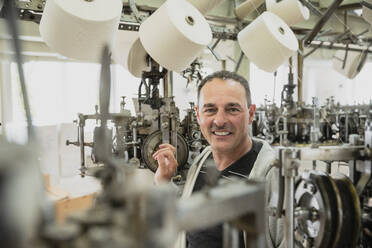 Portrait of the owner of a circular knitting mill - SDAHF00028