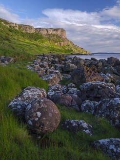 Fair Head, County Antrim, Ulster, Nordirland, Vereinigtes Königreich, Europa - RHPLF13114