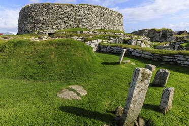 Clickimin Broch, Iron Age Fort, from the West, Clickimin Loch, Central Lerwick,Shetland Isles, Scotland, United Kingdom, Europe - RHPLF13281