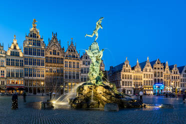 Der Grote Markt im historischen Zentrum, Antwerpen, Belgien, Europa - RHPLF13343